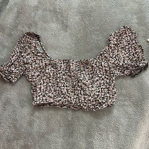 NWOT Urban Outfitters floral crop top